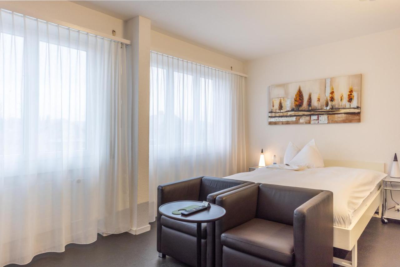 Hotel Baeren Niederscherli 外观 照片